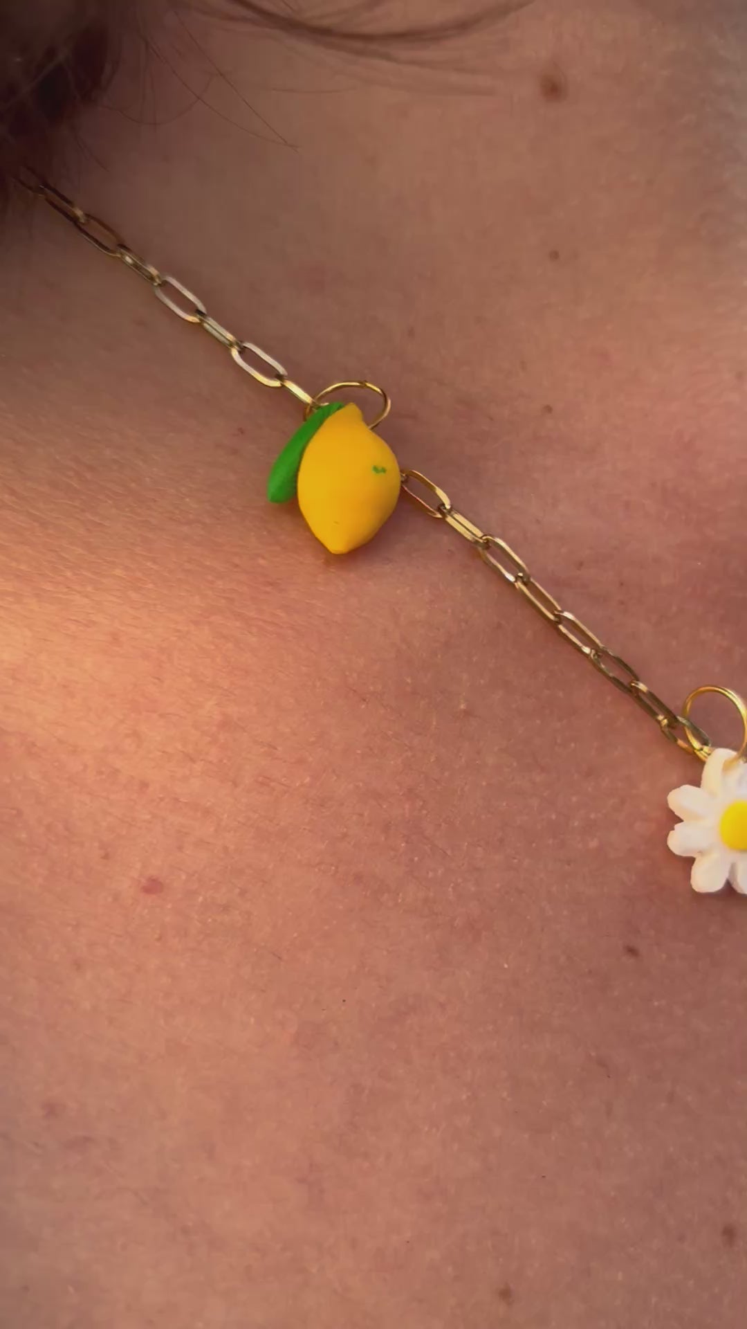 Collier DOLCE VITA - floral et citronné pour l’été
